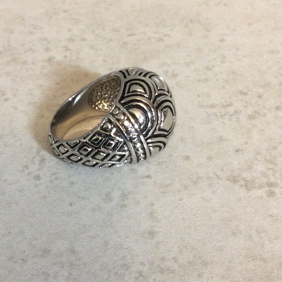 NWOT Silver boho stamped size 7 chunky ring - Picture 5 of 8